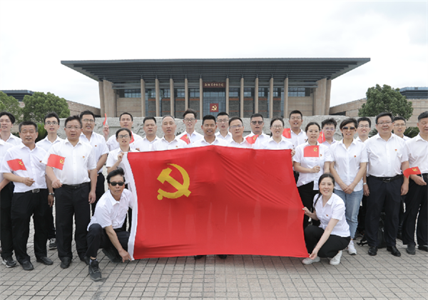 优秀党支部——俄罗斯专享会294二建党支部